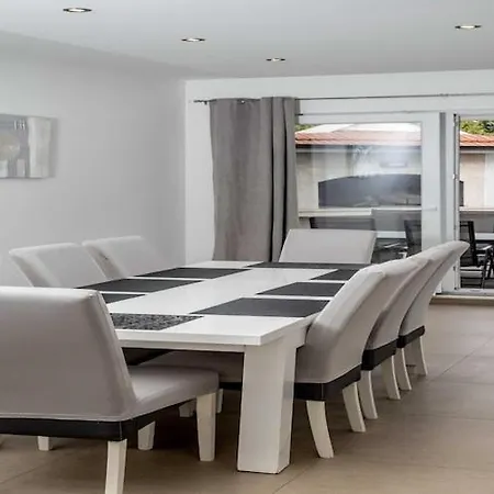 Andelka With Swimming Pool Split