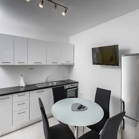 Apartment Andelka With Swimming Pool *