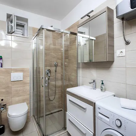 Apartment Andelka With Swimming Pool