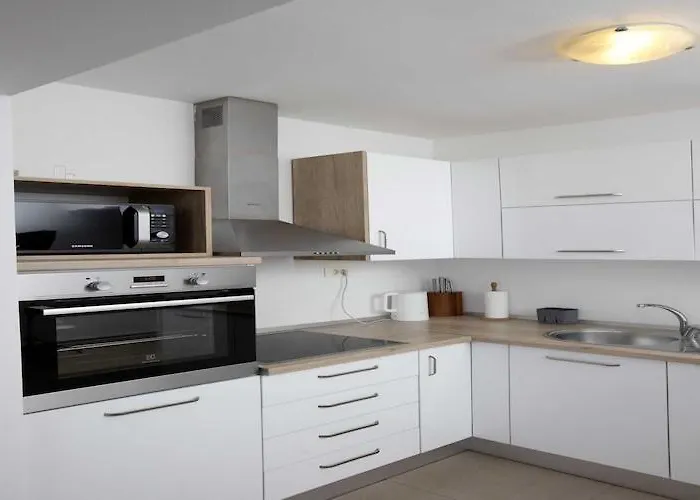 Andelka With Swimming Pool Apartment *